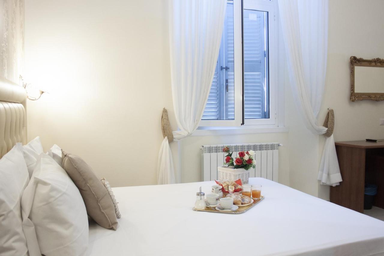 Suite Dal Conte Rome Bagian luar foto