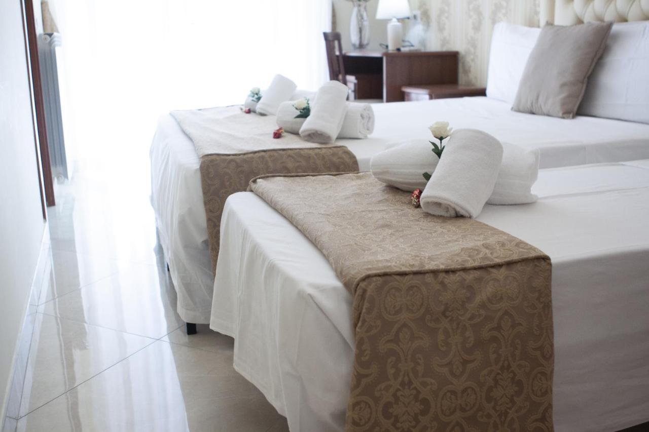 Suite Dal Conte Rome Bagian luar foto