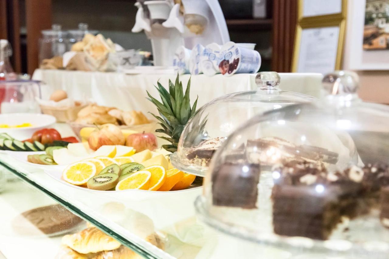 Suite Dal Conte Rome Bagian luar foto