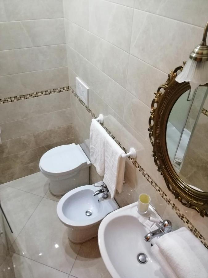 Suite Dal Conte Rome Bagian luar foto